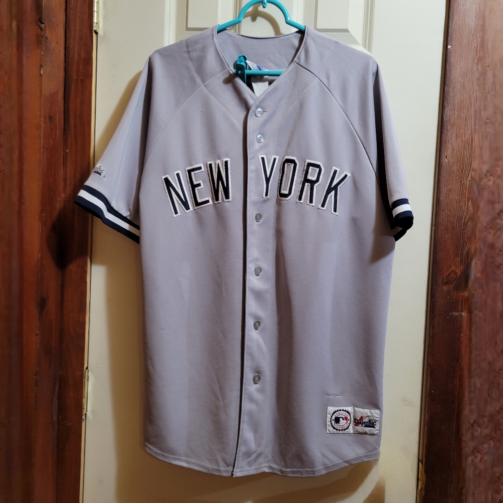 Vintage Majestic Genuine Merch. Derek Jeter Yankees Jersey